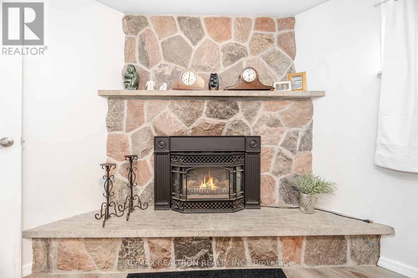 17145 Caledon King Townline N, King, Ontario  L0G 1W0 - Photo 20 - W12614042