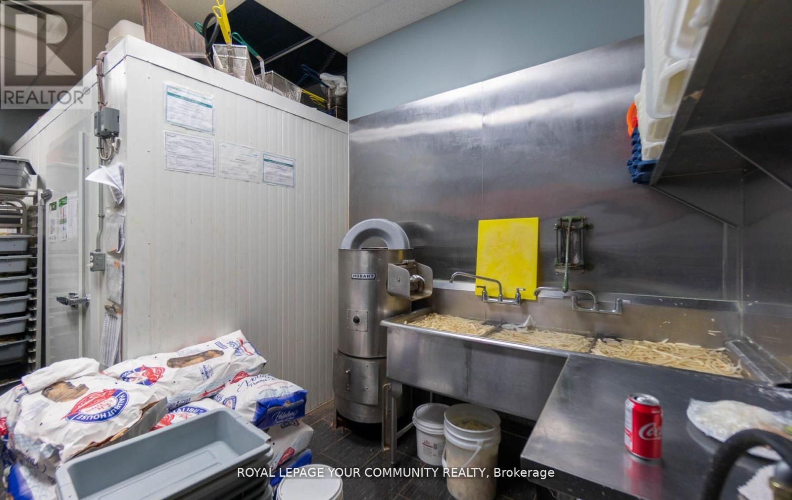 100 - 511 Appleby Line, Burlington, Ontario  L7L 2Y1 - Photo 17 - W12614048