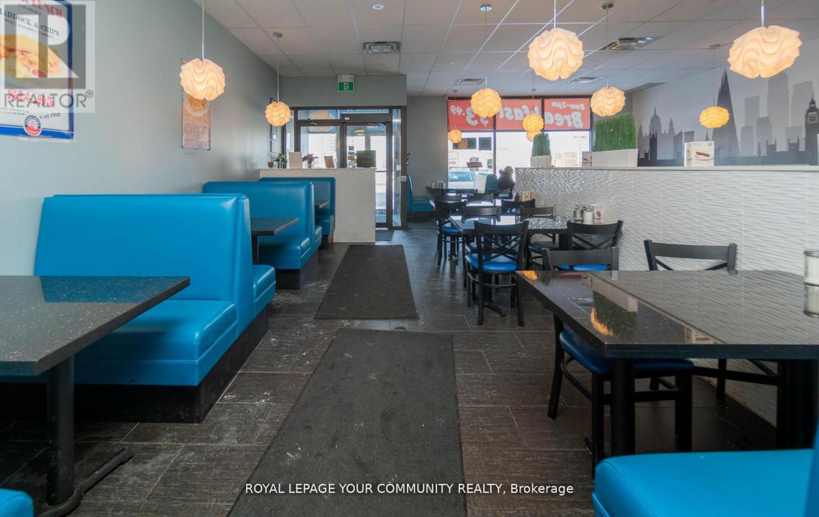 100 - 511 Appleby Line, Burlington, Ontario  L7L 2Y1 - Photo 4 - W12614048