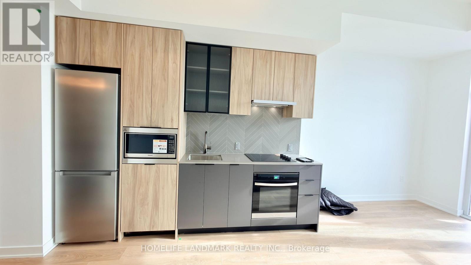 811 - 1037 The Queensway, Toronto, Ontario  M8Z 0H5 - Photo 14 - W12614120