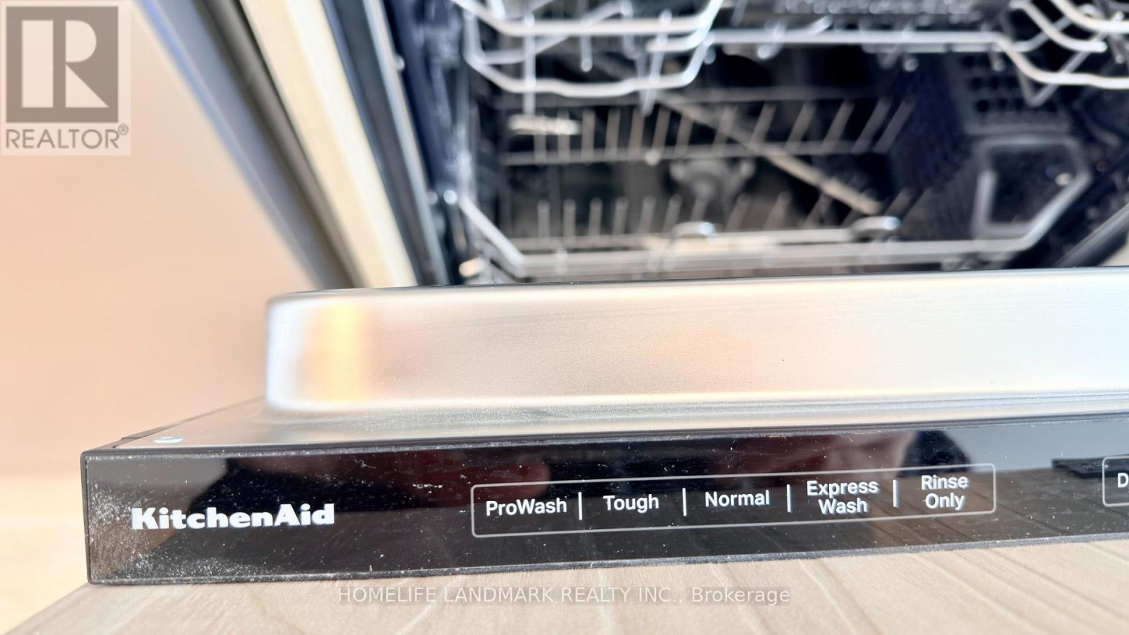 811 - 1037 The Queensway, Toronto, Ontario  M8Z 0H5 - Photo 18 - W12614120