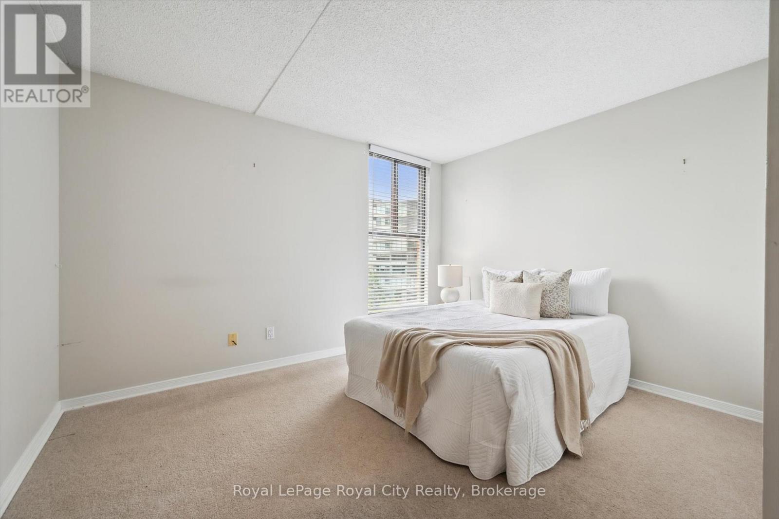 501 - 22 Marilyn Drive, Guelph (Riverside Park), Ontario  N1H 7T1 - Photo 31 - X12614162