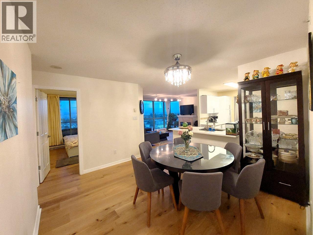 1401 6659 Southoaks Crescent, Burnaby, British Columbia  V5E 4M9 - Photo 6 - R3067675