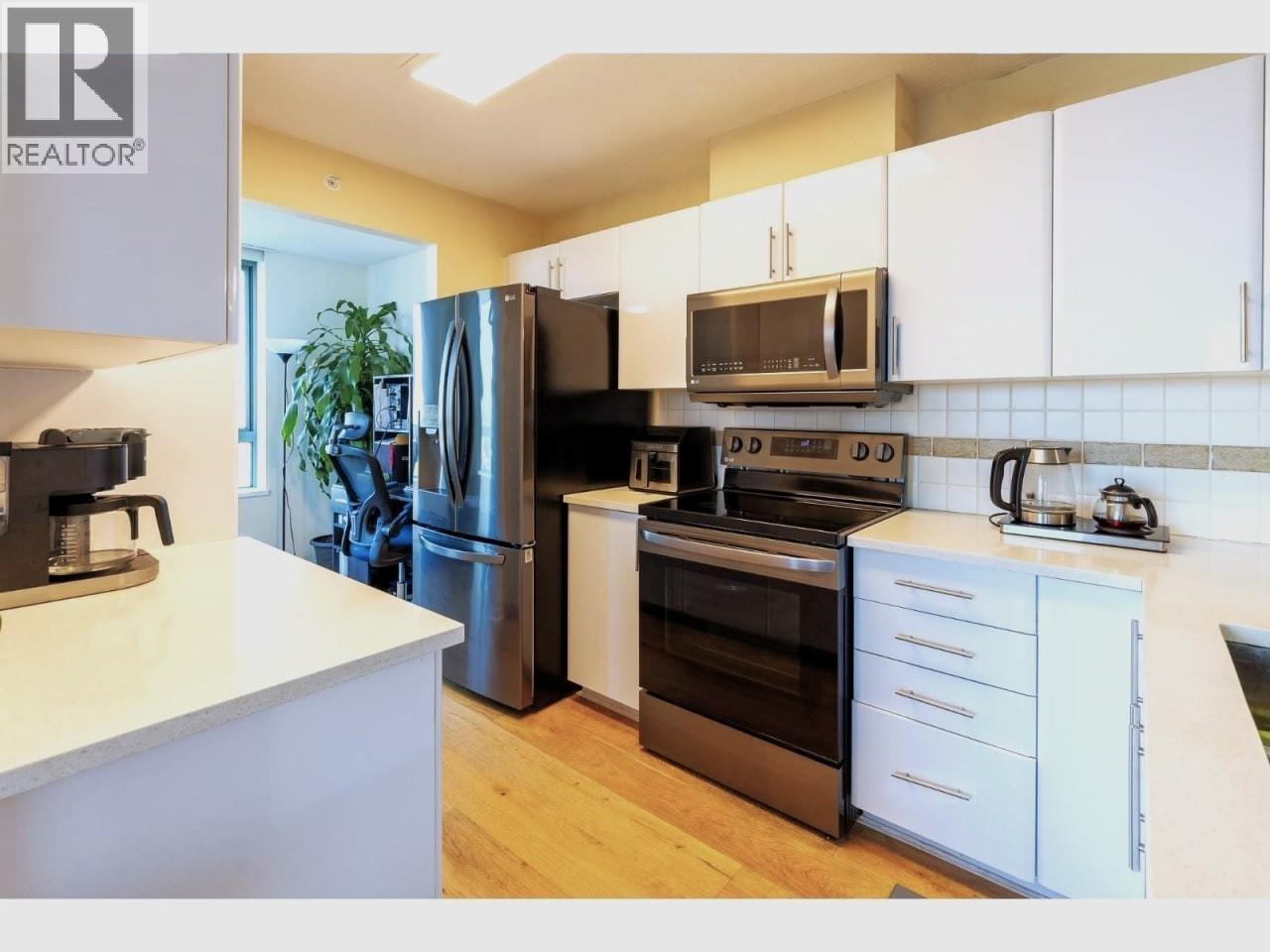 1401 6659 Southoaks Crescent, Burnaby, British Columbia  V5E 4M9 - Photo 12 - R3067675