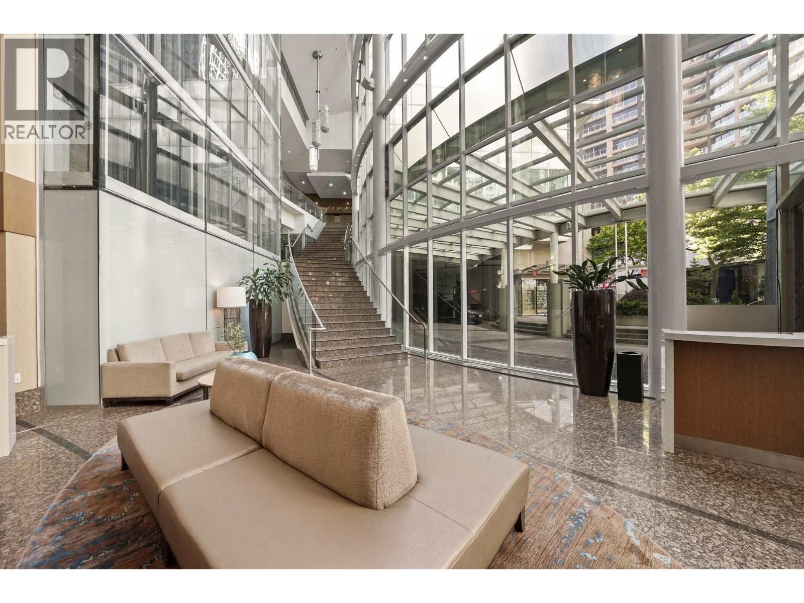 2903 1128 W Hastings Street, Vancouver, British Columbia  V6E 4R5 - Photo 3 - R3072243