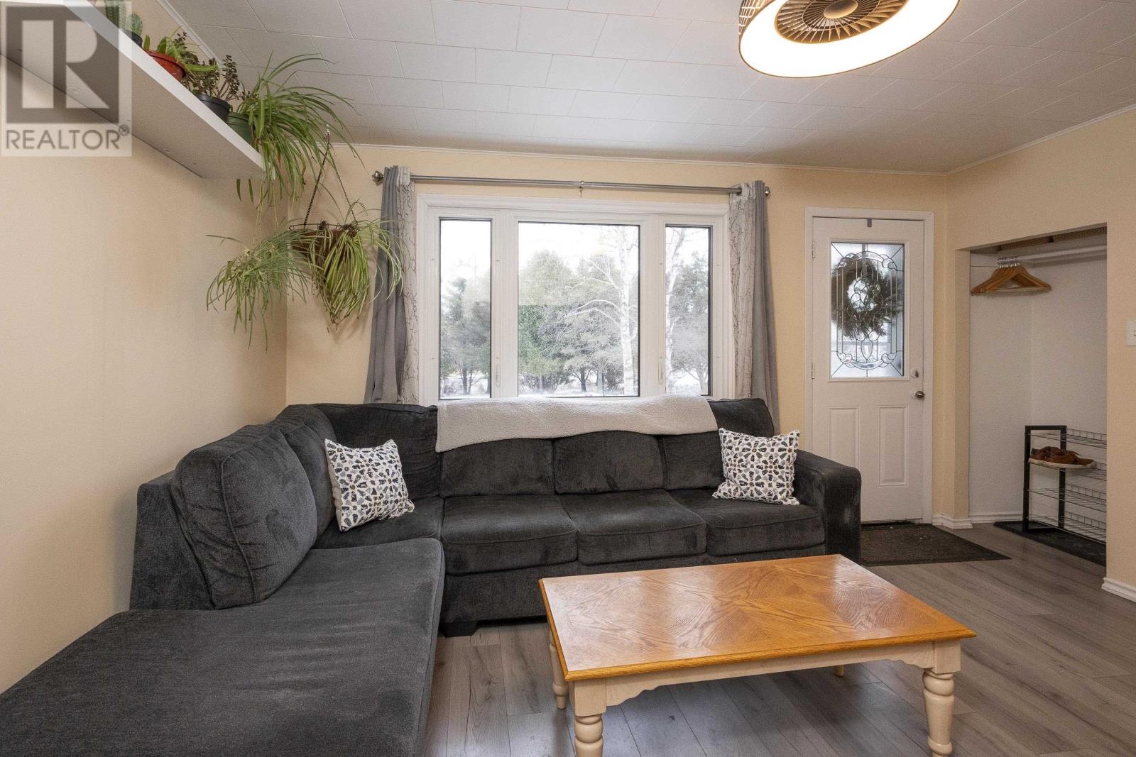 376 Lakeshore Dr, Shuniah, Ontario  P7A 0P6 - Photo 5 - TB253642