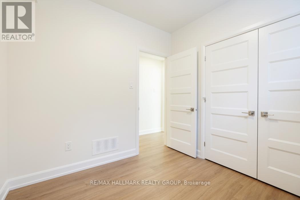 C - 956 Fisher Avenue, Ottawa, Ontario  K1Z 6P4 - Photo 17 - X12614150