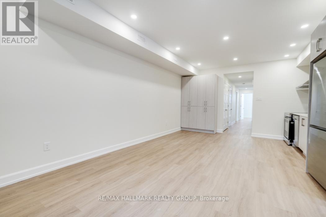 C - 956 Fisher Avenue, Ottawa, Ontario  K1Z 6P4 - Photo 5 - X12614150