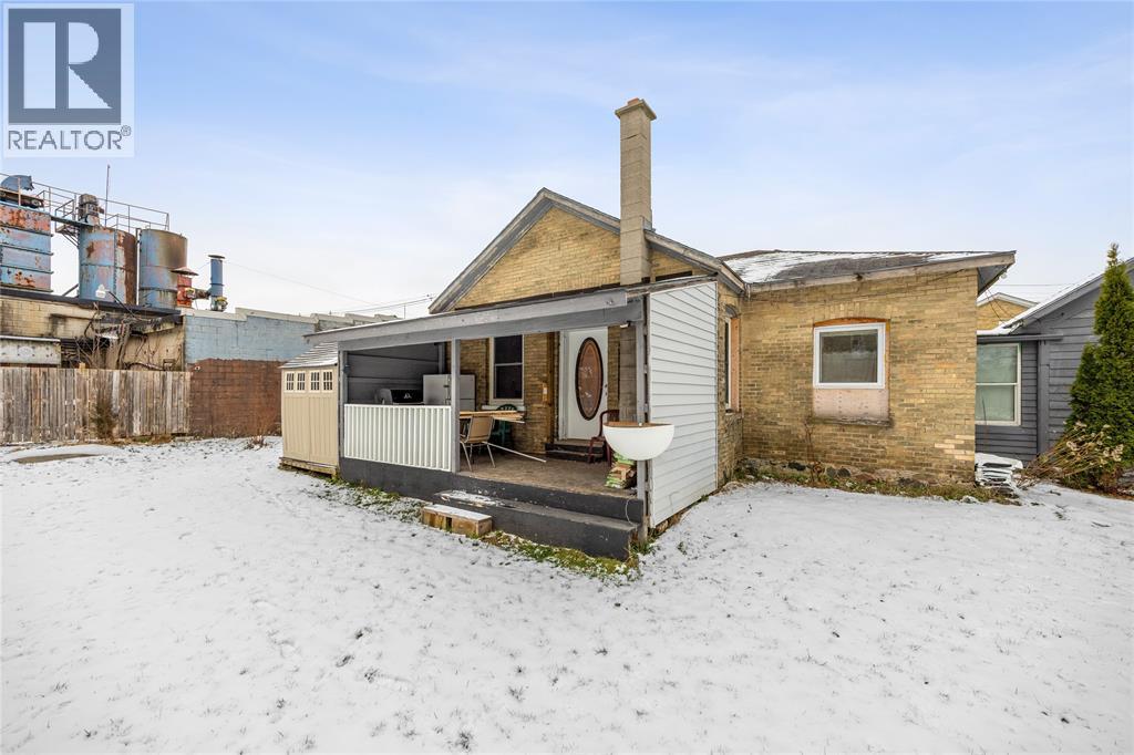 4 Clyde Street, Lambton Shores, Ontario  N0N 1J0 - Photo 19 - 25031217