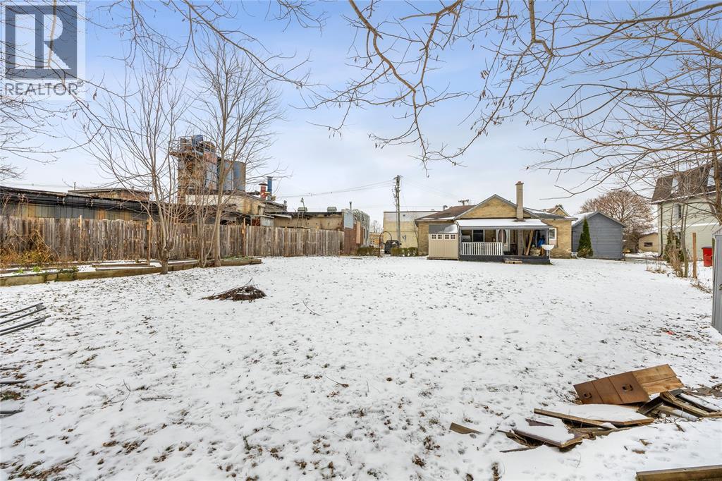 4 Clyde Street, Lambton Shores, Ontario  N0N 1J0 - Photo 23 - 25031217