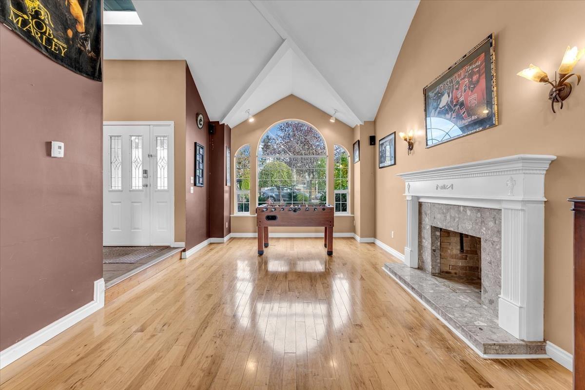 14906 83a Avenue, Surrey, British Columbia V3S 7S1 - Photo 2 - R3066027