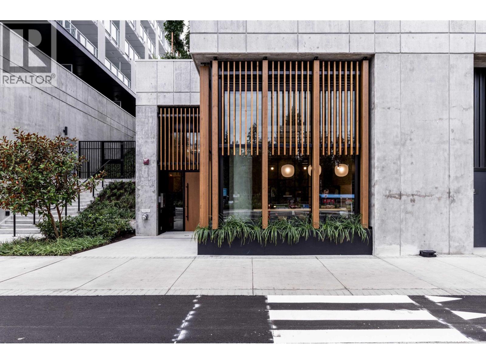 308 3015 Murray Street, Port Moody, British Columbia V3H 1X3 - Photo 1 - R3072297