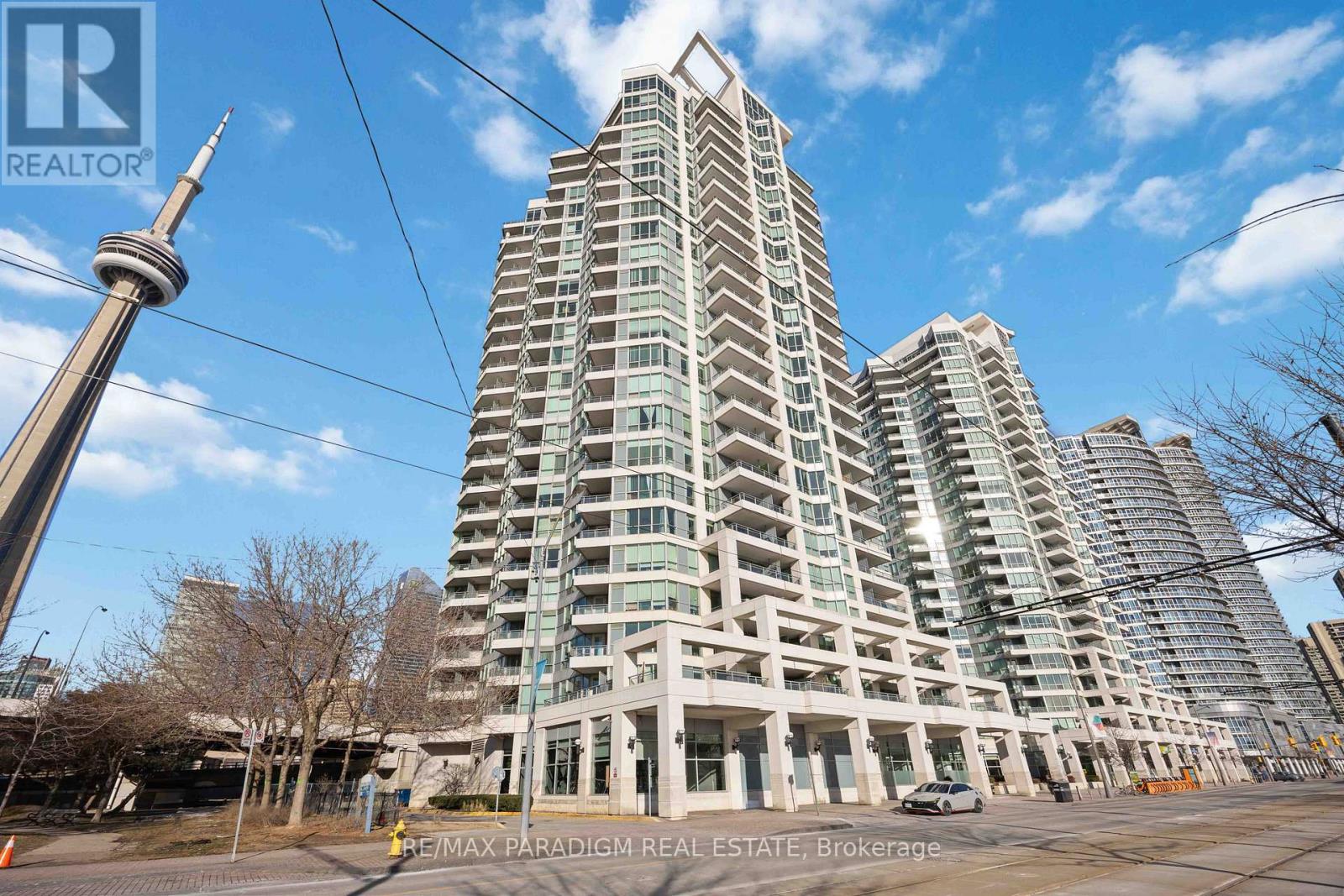 2515 - 230 QUEENS QUAY W, Toronto, Ontario