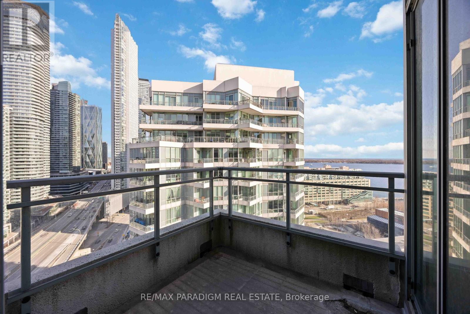 2515 - 230 Queens Quay W, Toronto, Ontario  M5J 1B5 - Photo 27 - C12614146