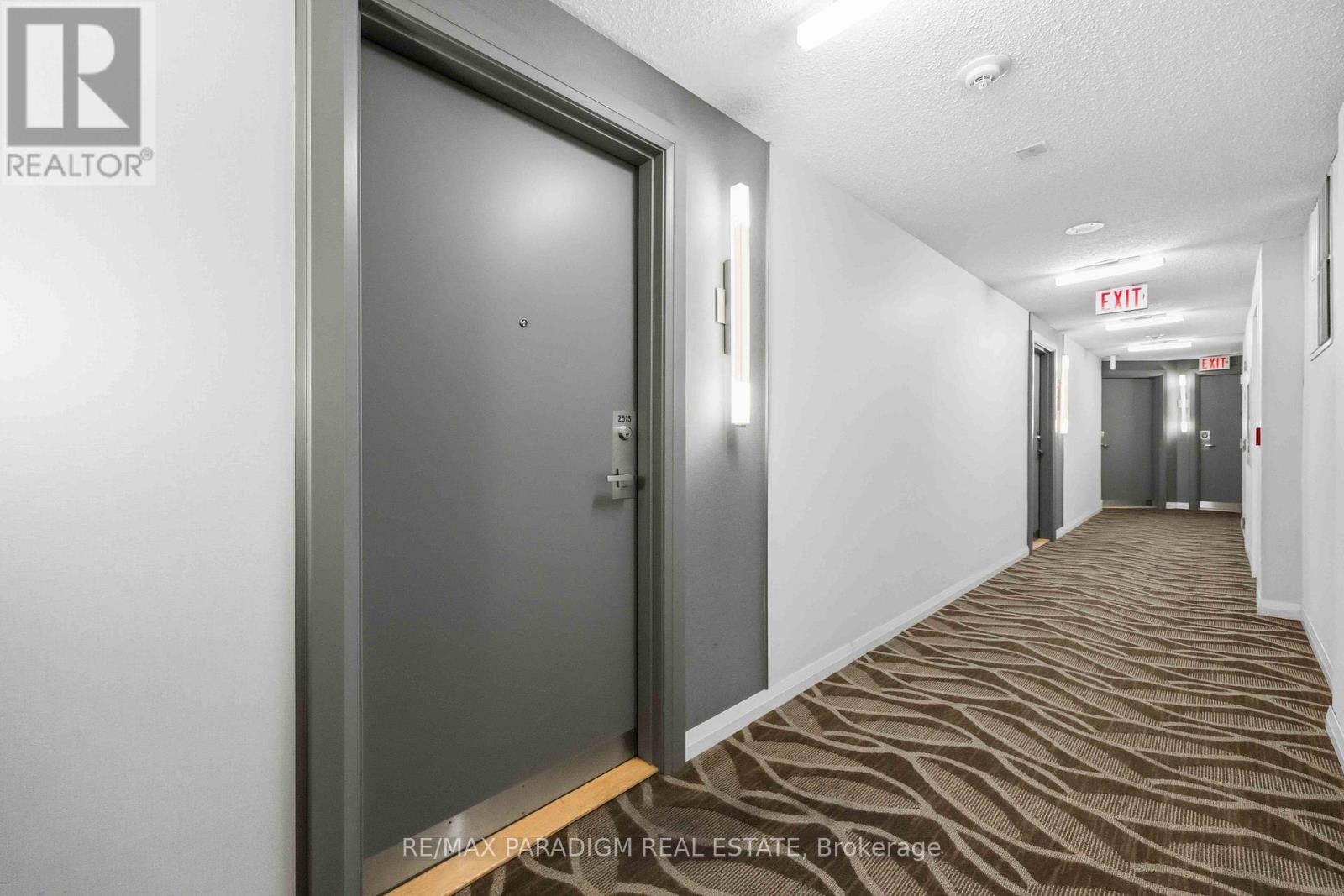 2515 - 230 Queens Quay W, Toronto, Ontario  M5J 1B5 - Photo 3 - C12614146