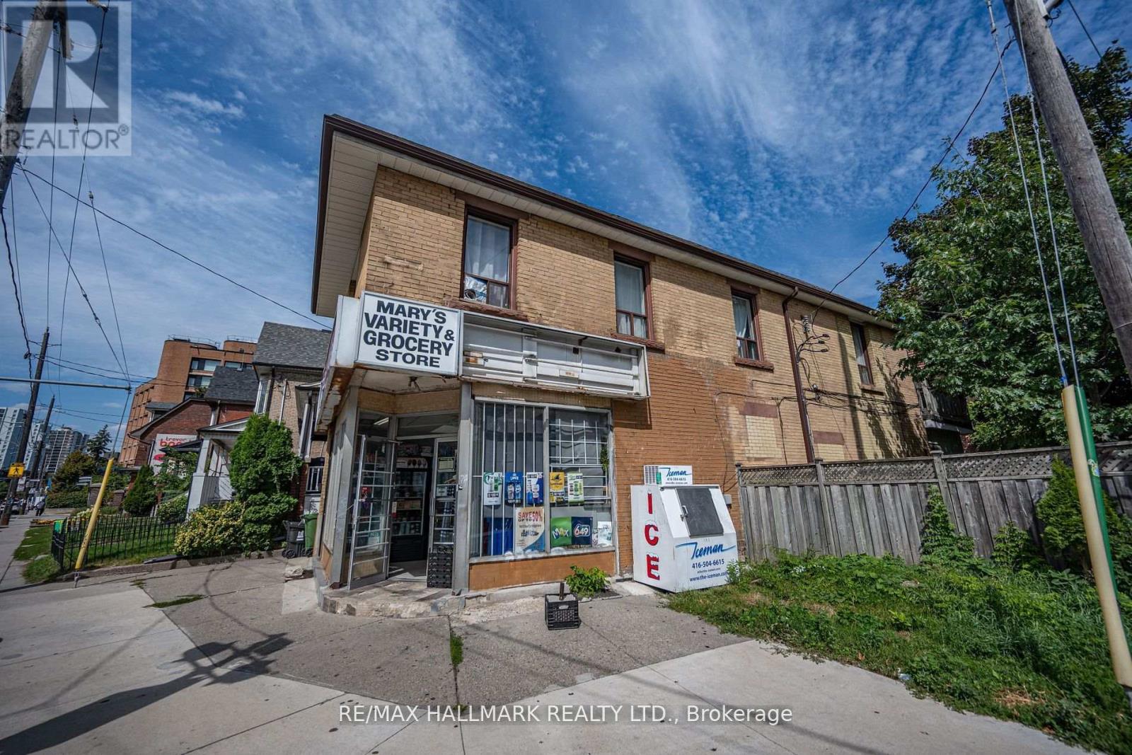 675 Broadview Avenue, Toronto (North Riverdale), Ontario  M4K 2P4 - Photo 3 - E12580216