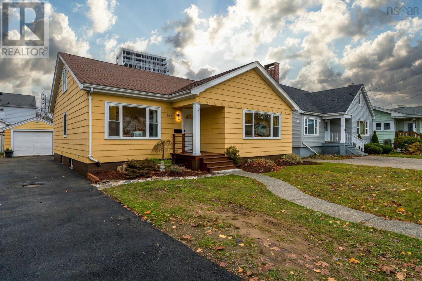 3162 Romans Avenue, Halifax, Nova Scotia B3L 3W9 - Photo 2 - 202528286