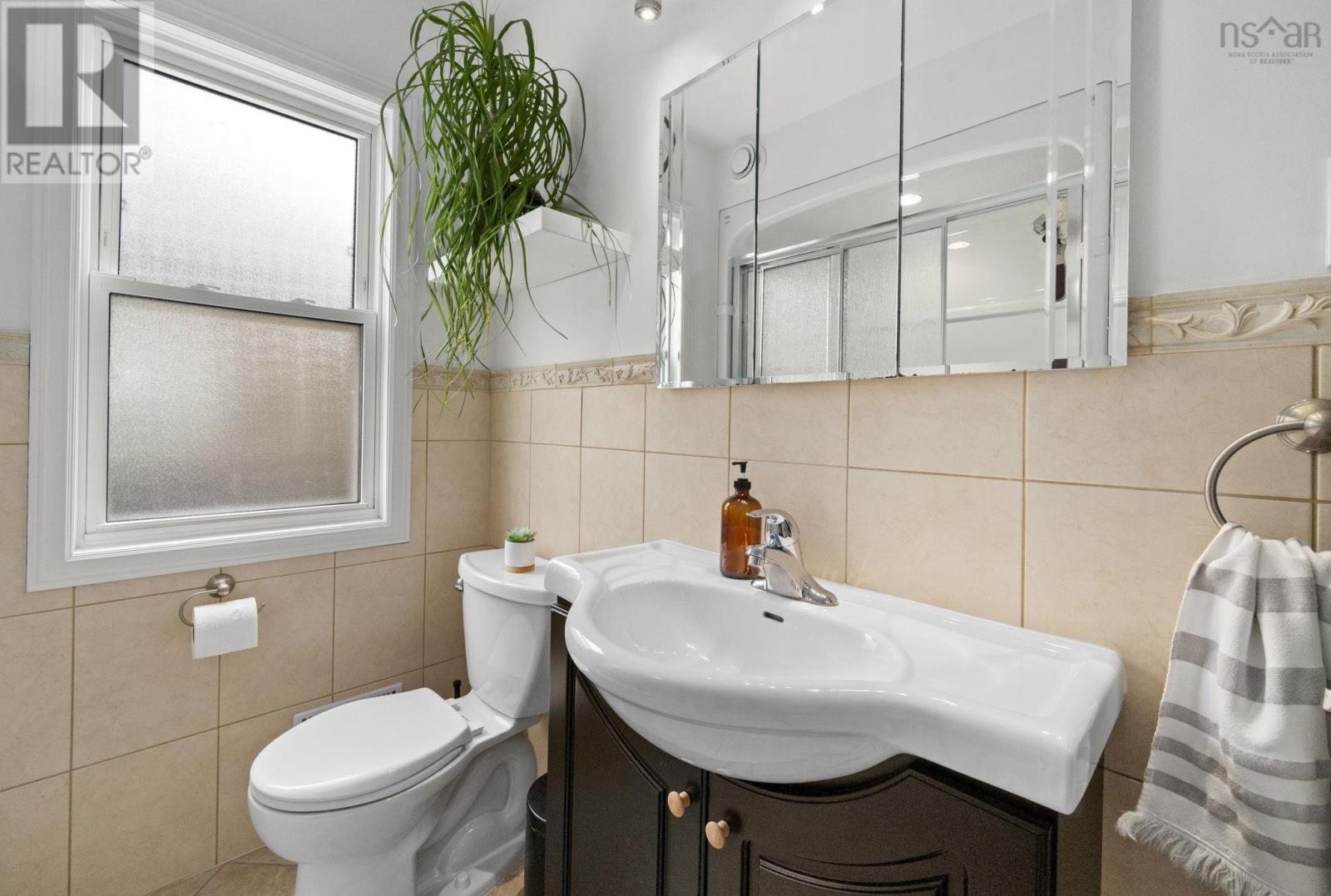 3162 Romans Avenue, Halifax, Nova Scotia B3L 3W9 - Photo 38 - 202528286