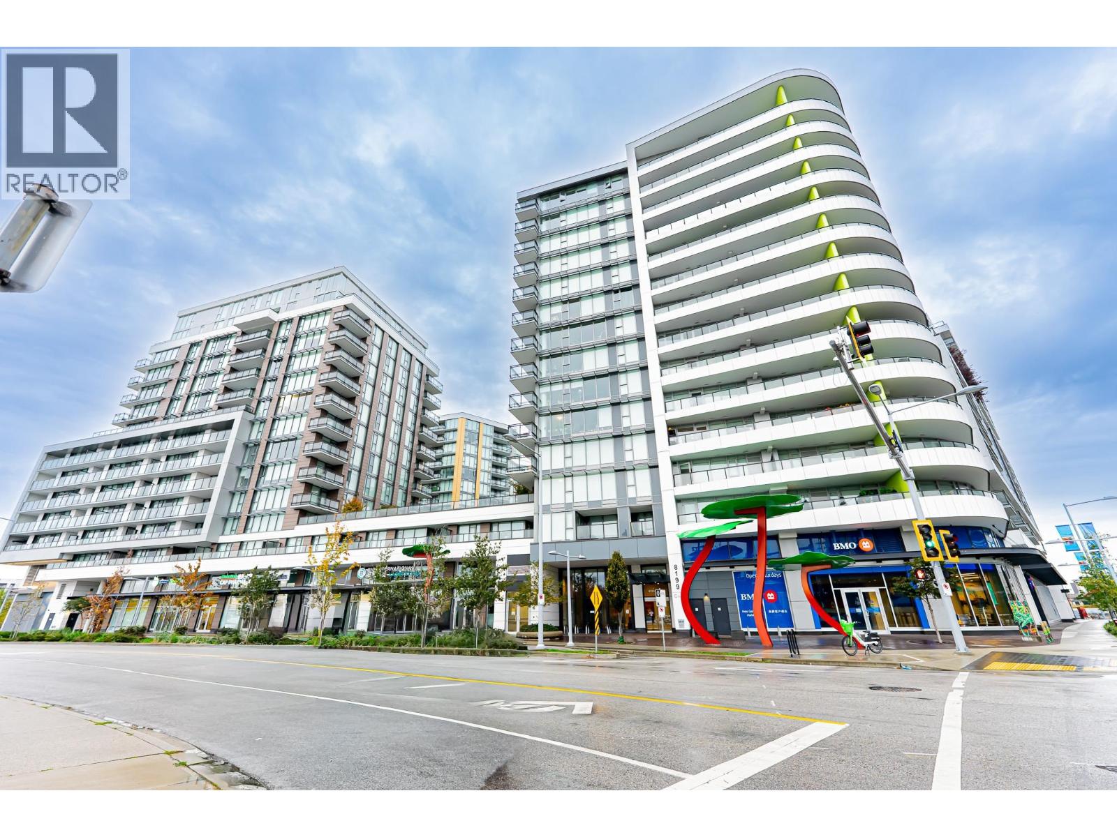 505 8155 CAPSTAN WAY, Richmond, British Columbia