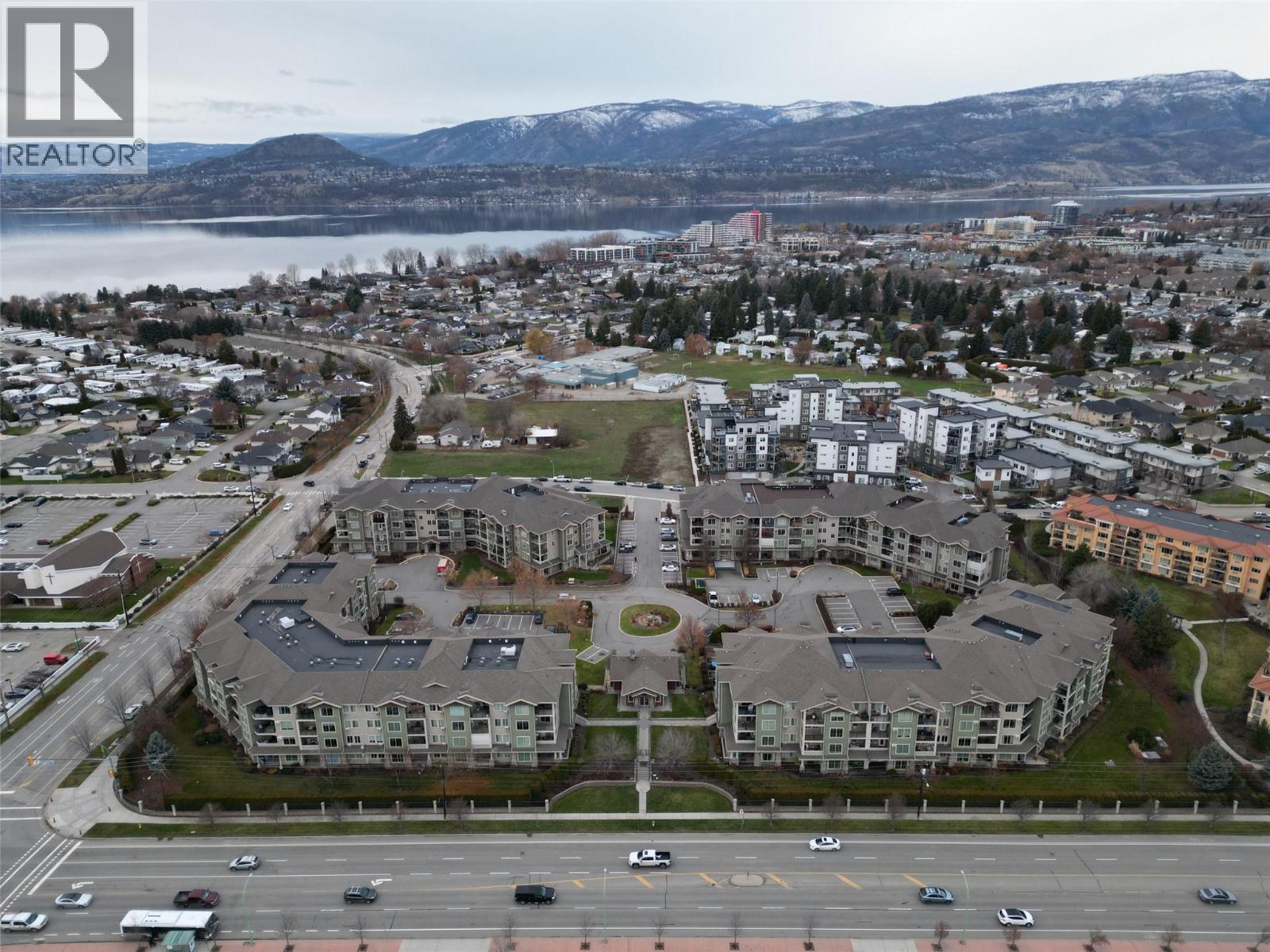 3735 Casorso Road Unit# 305, Kelowna, British Columbia