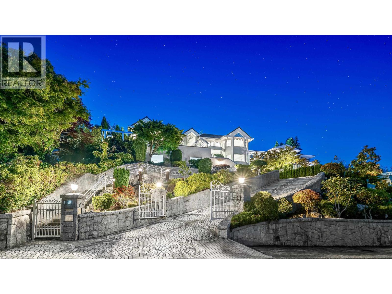 965 KING GEORGES WAY, West Vancouver, British Columbia
