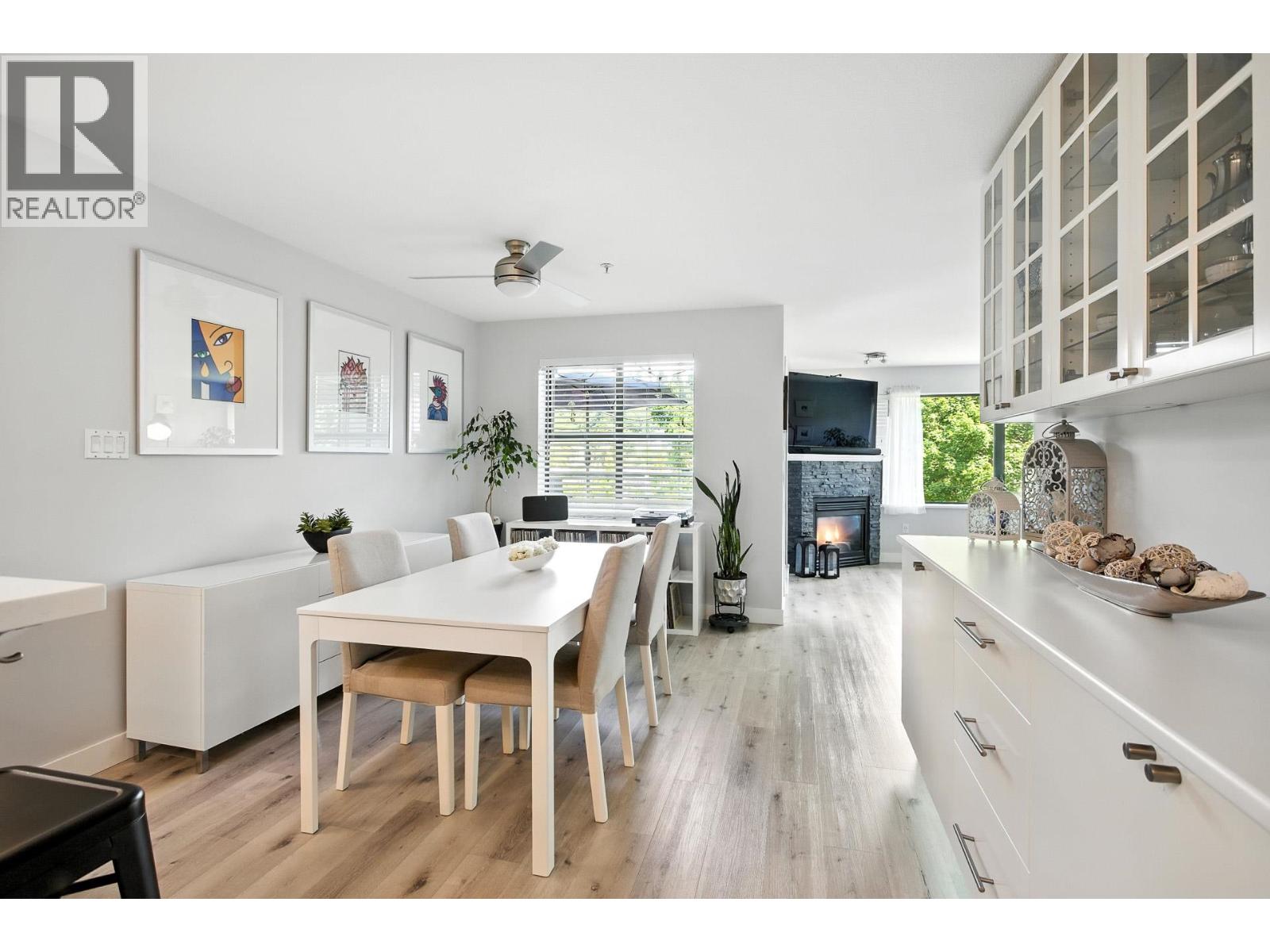 404 225 Newport Drive, Port Moody, British Columbia  V3H 5H1 - Photo 1 - R3063464