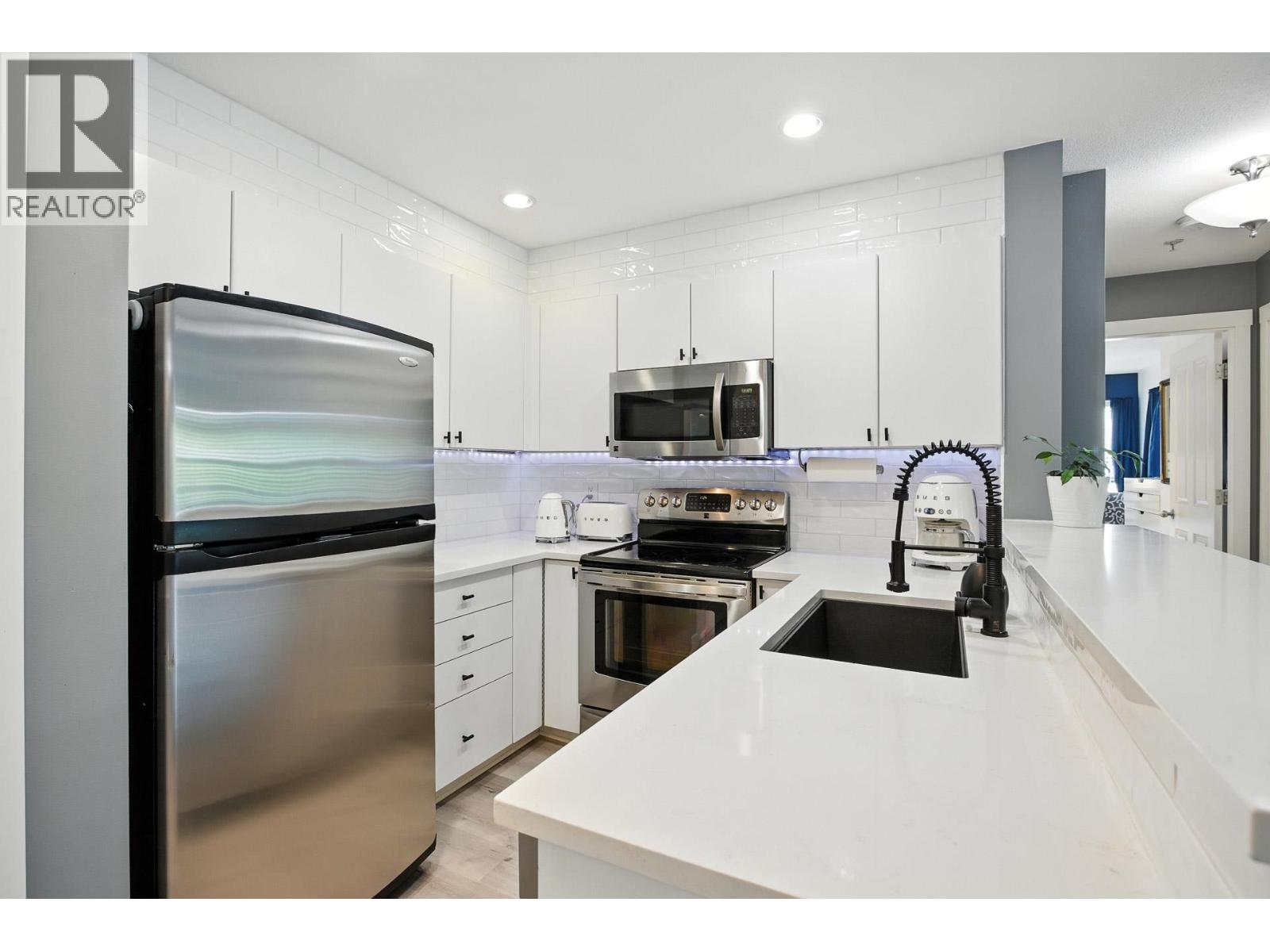 404 225 Newport Drive, Port Moody, British Columbia  V3H 5H1 - Photo 6 - R3063464