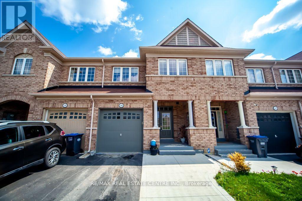 130 SUSSEXVALE DRIVE, Brampton, Ontario