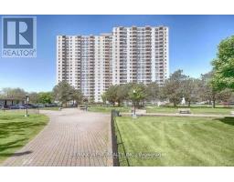 513 - 390 DIXON ROAD, Toronto, Ontario