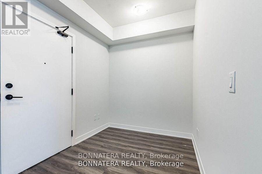 3702 - 4130 Parkside Village Drive, Mississauga, Ontario  L5B 0L7 - Photo 11 - W12614154