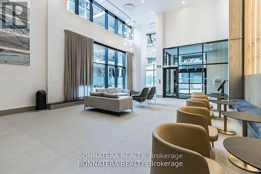 3702 - 4130 Parkside Village Drive, Mississauga, Ontario  L5B 0L7 - Photo 9 - W12614154