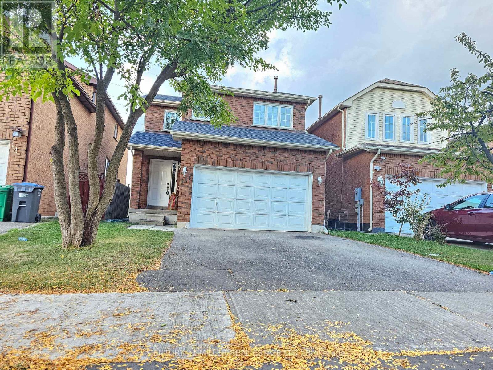 133 CREDITSTONE ROAD, Brampton, Ontario