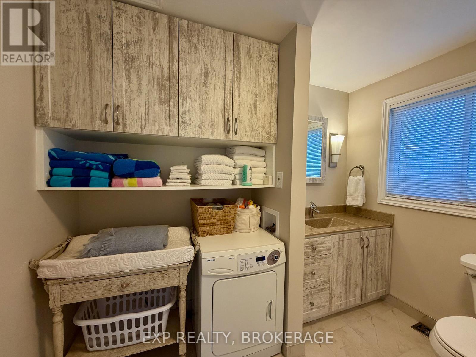 2107 Hambly Lane, Frontenac, Ontario  K0H 1W0 - Photo 46 - X12614276