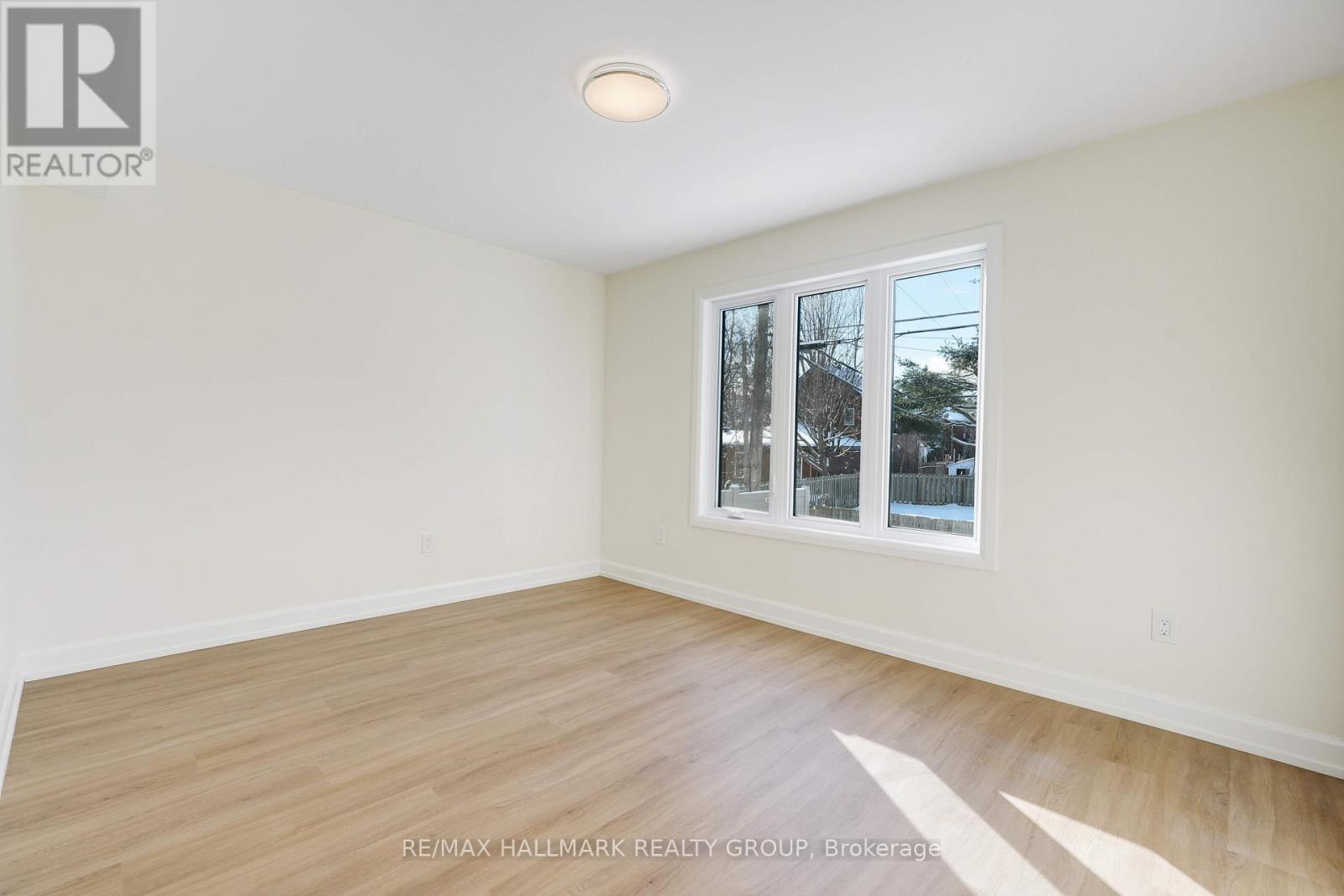 B - 958 Fisher Avenue, Ottawa, Ontario  K1Z 6P4 - Photo 16 - X12614232