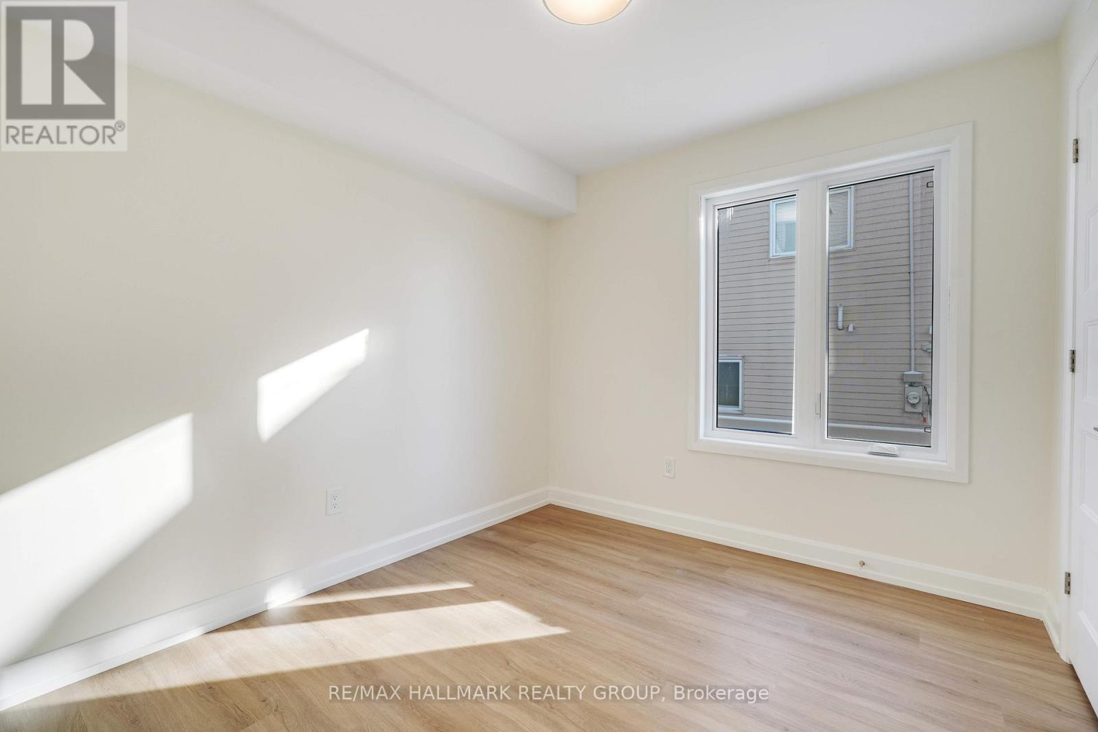 B - 958 Fisher Avenue, Ottawa, Ontario  K1Z 6P4 - Photo 19 - X12614232