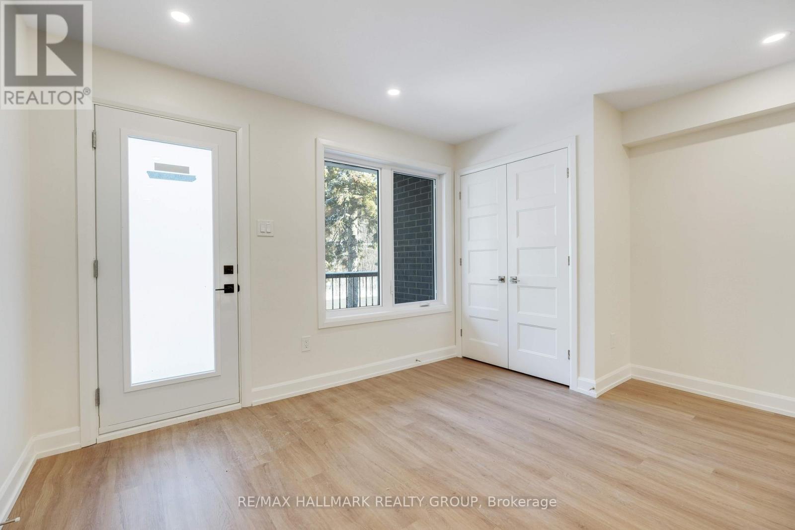 B - 958 Fisher Avenue, Ottawa, Ontario  K1Z 6P4 - Photo 5 - X12614232