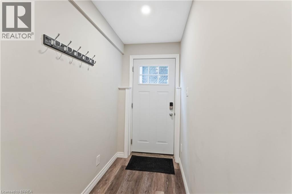 4319 Arejay Avenue Unit# Lower, Beamsville, Ontario  L0R 1B6 - Photo 4 - 40792255