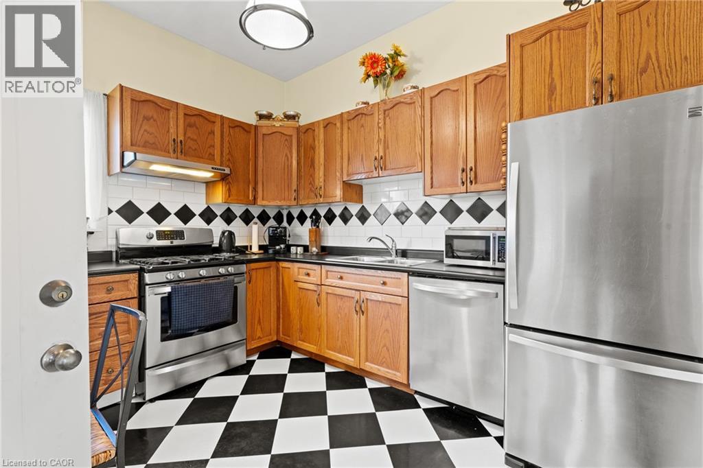 64 Florence Street, Hamilton, Ontario L8R 1W6 - Photo 20 - 40792857