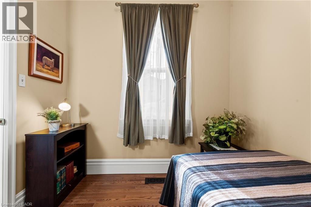 64 Florence Street, Hamilton, Ontario L8R 1W6 - Photo 8 - 40792857