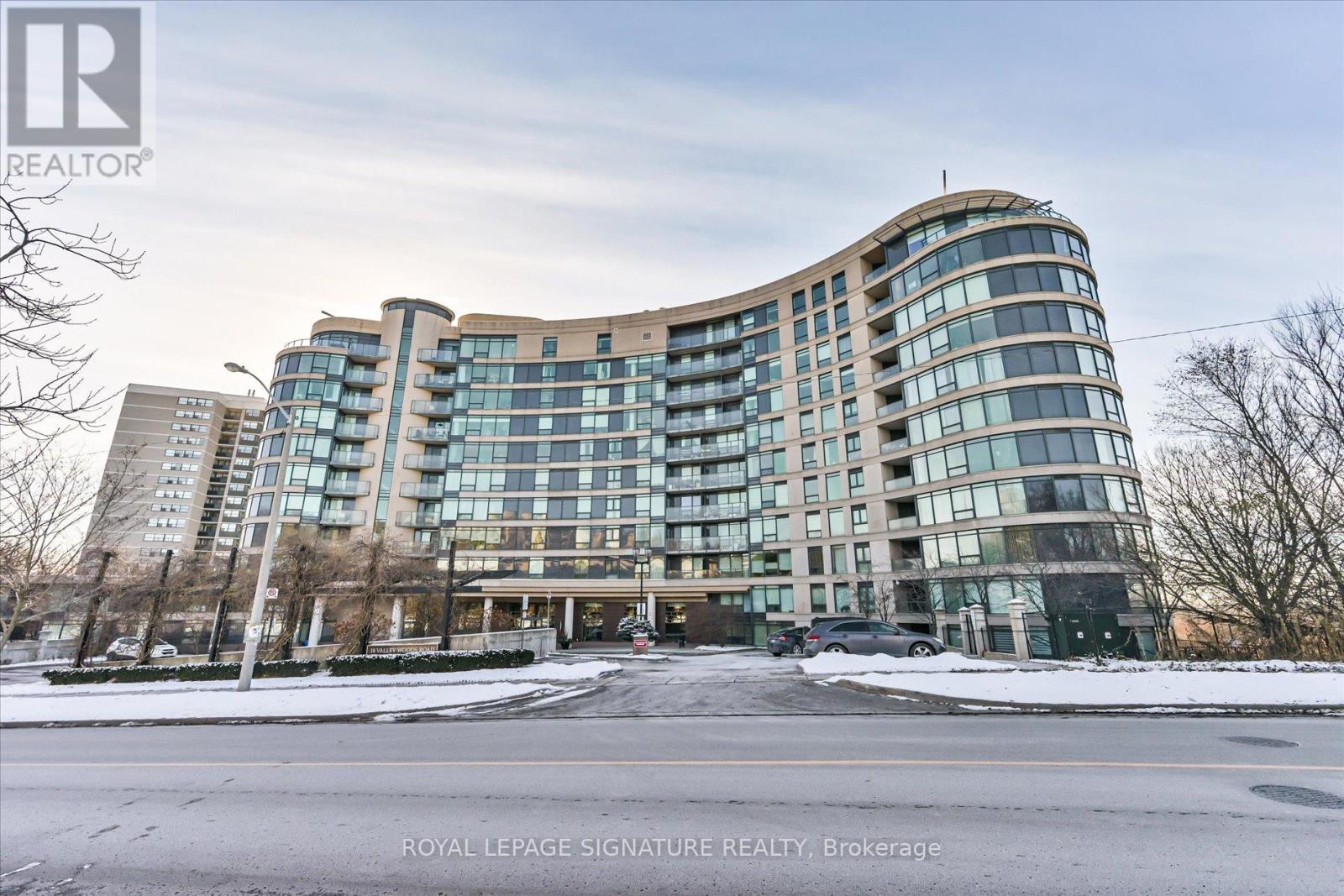 Ph306 - 18 Valley Woods Road, Toronto, Ontario  M3A 0A1 - Photo 2 - C12614234