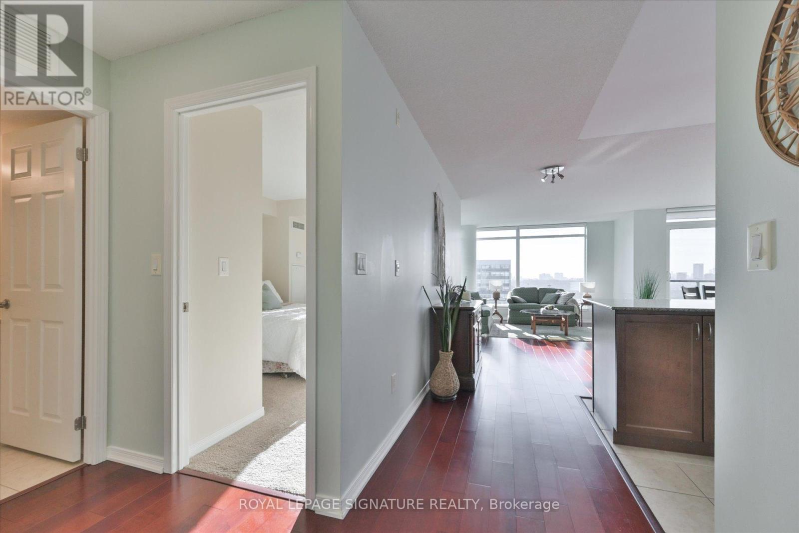 Ph306 - 18 Valley Woods Road, Toronto, Ontario  M3A 0A1 - Photo 4 - C12614234