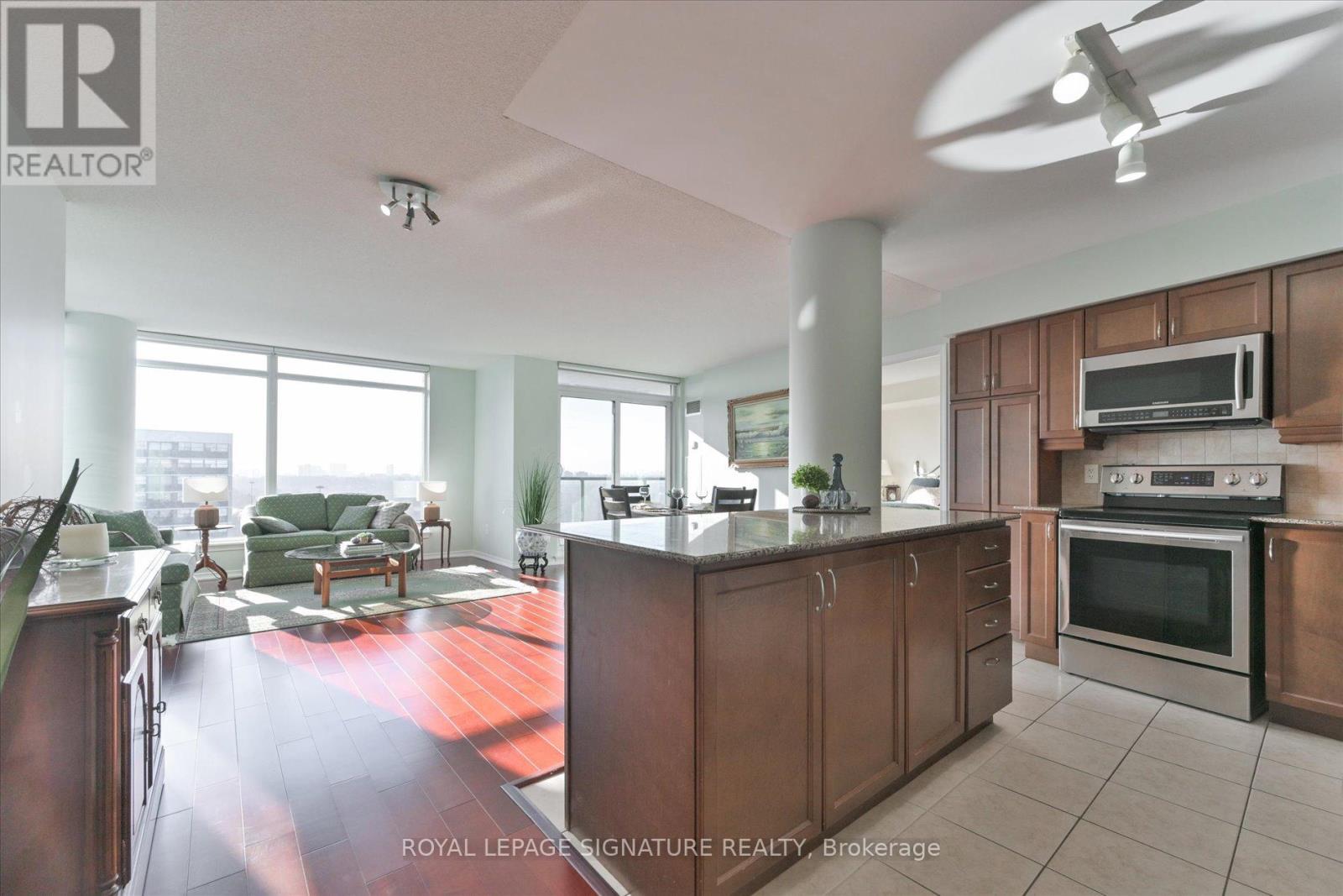 Ph306 - 18 Valley Woods Road, Toronto, Ontario  M3A 0A1 - Photo 5 - C12614234