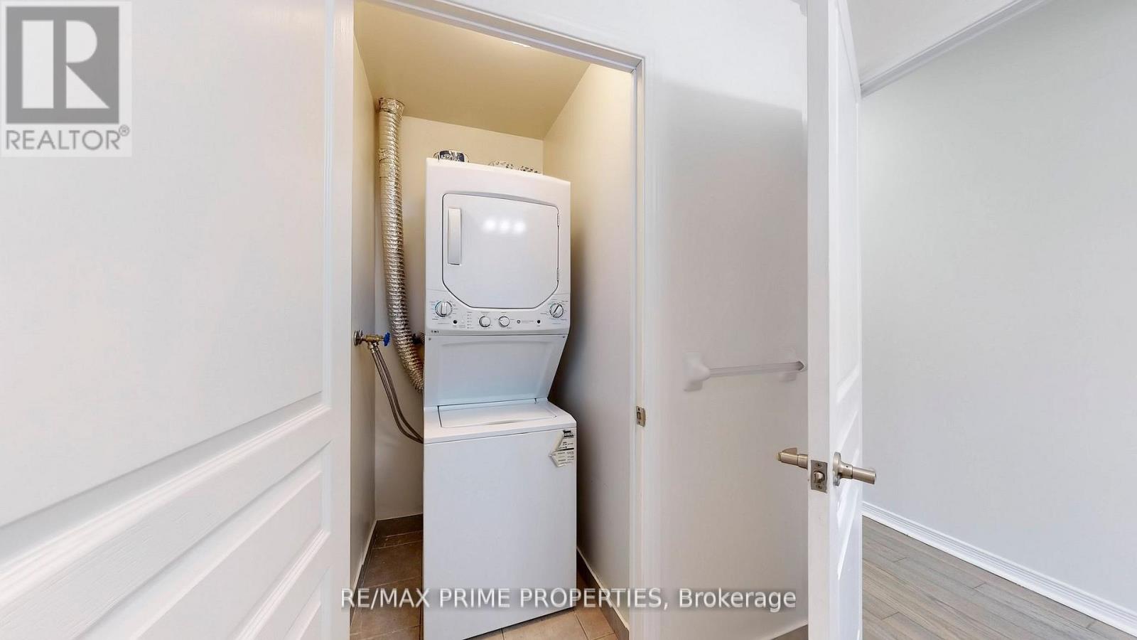 1116 - 352 Front Street W, Toronto (Waterfront Communities), Ontario  M5V 0K3 - Photo 17 - C12614252