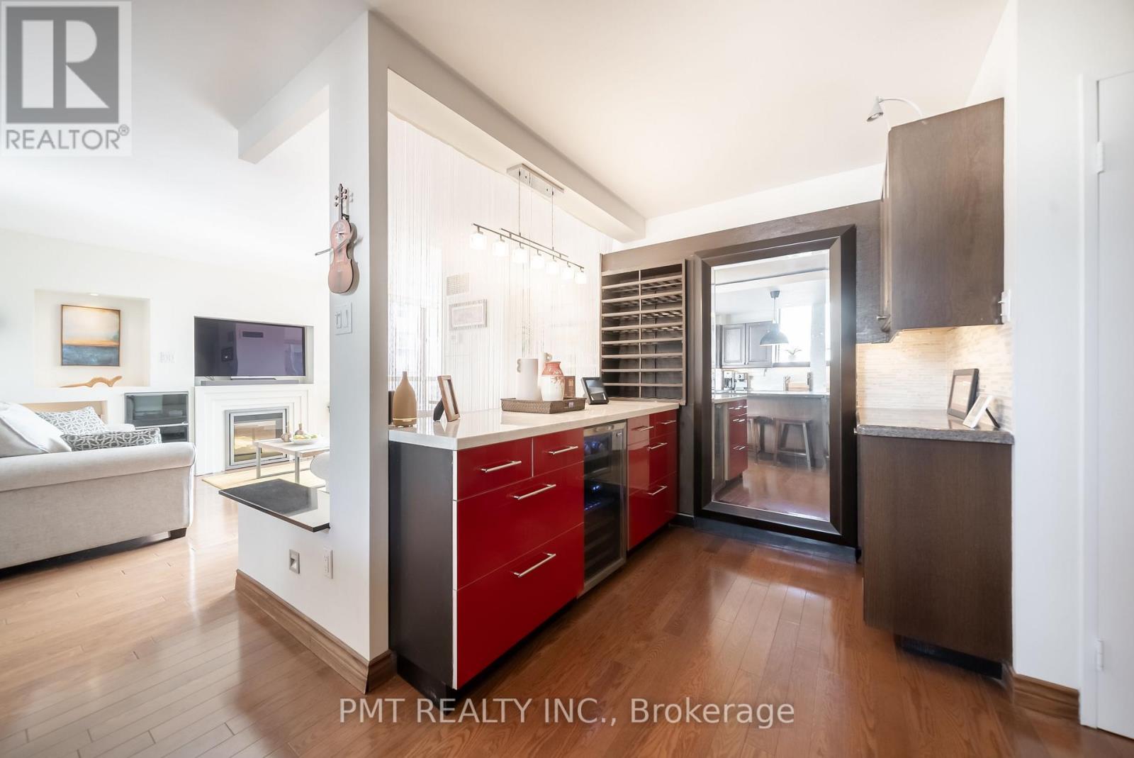 801 - 95 Lombard Street, Toronto, Ontario  M5C 2V3 - Photo 16 - C12614290