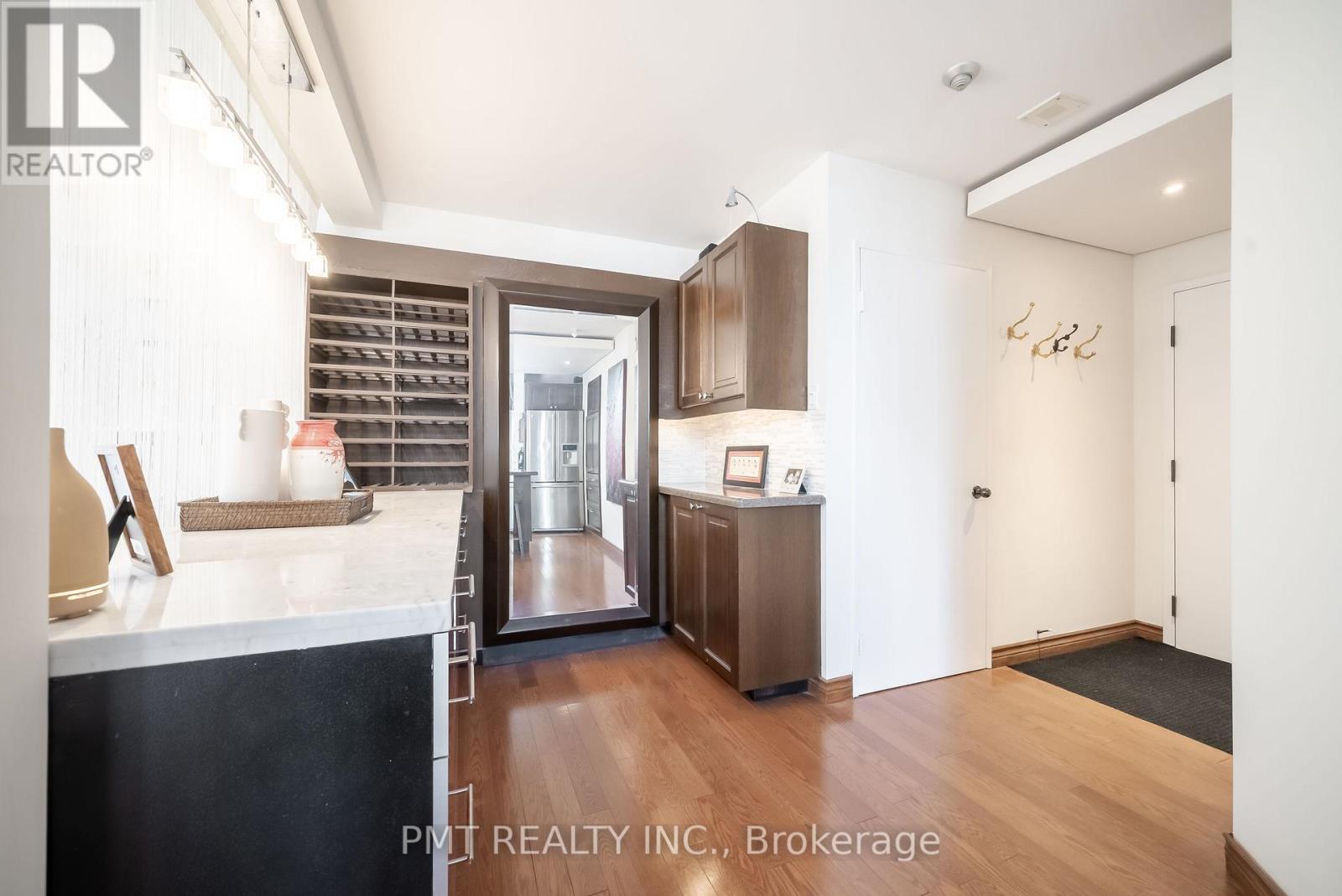 801 - 95 Lombard Street, Toronto, Ontario  M5C 2V3 - Photo 17 - C12614290