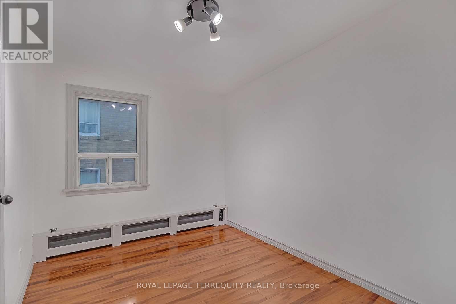 201 - 2977 Lawrence Avenue E, Toronto, Ontario  M1P 2V6 - Photo 13 - E12614214