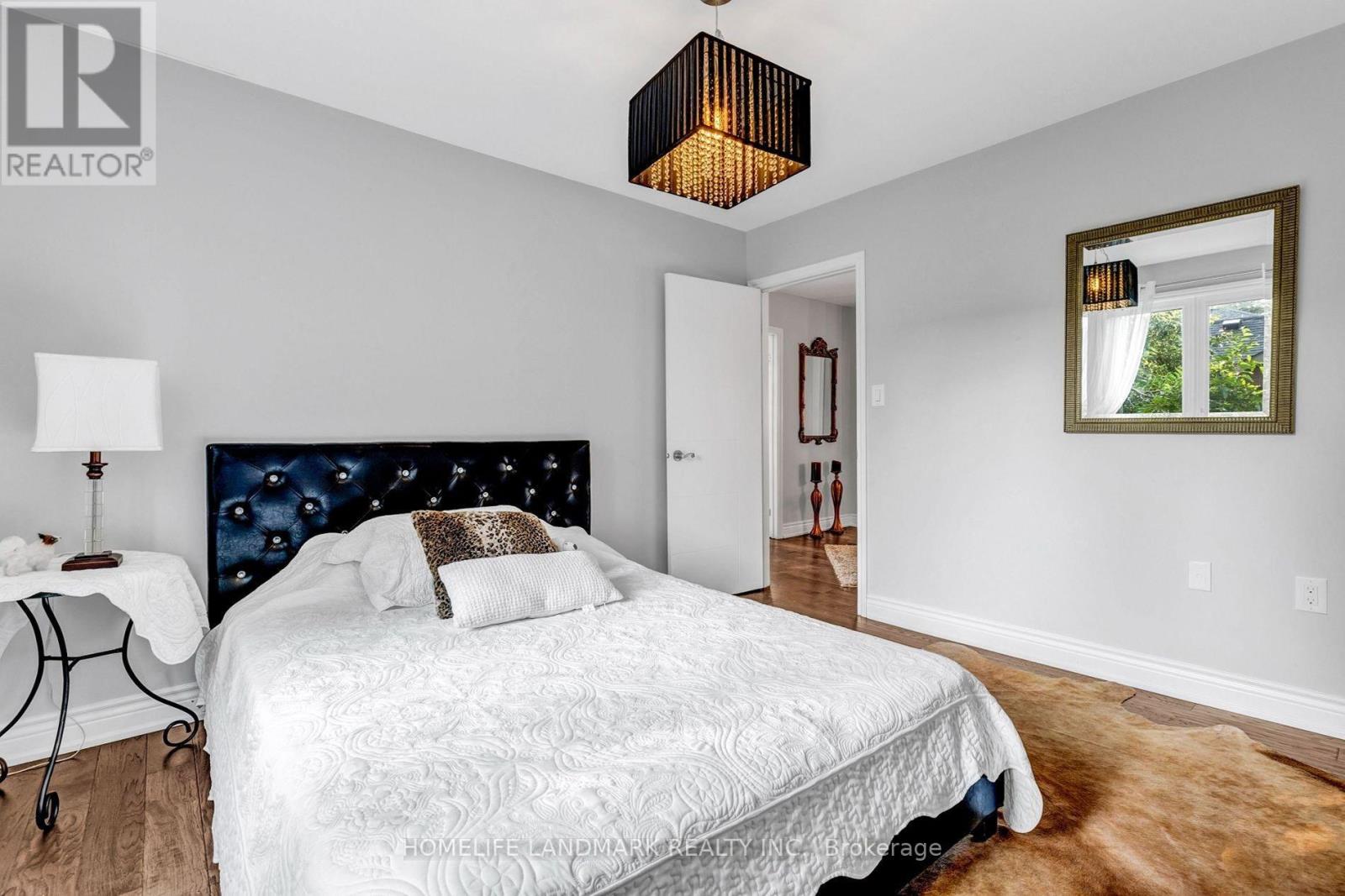 156 Duncan Road, Richmond Hill, Ontario  L4C 6J8 - Photo 16 - N12612768