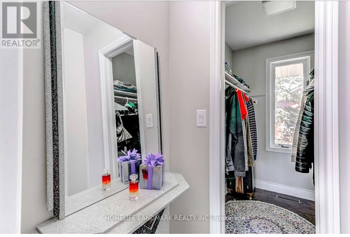 156 Duncan Road, Richmond Hill, Ontario  L4C 6J8 - Photo 20 - N12612768