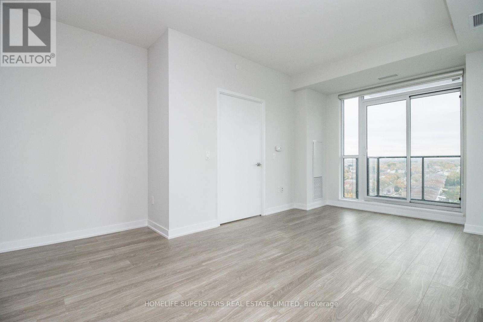 2712 - 4055 Parkside Village Drive, Mississauga, Ontario  L5B 0K8 - Photo 3 - W12610728