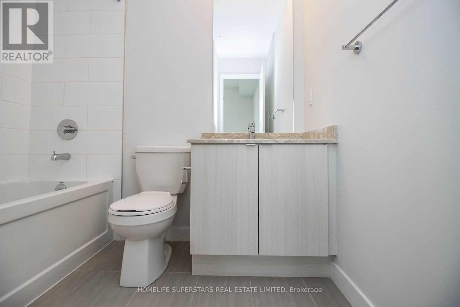 2712 - 4055 Parkside Village Drive, Mississauga, Ontario  L5B 0K8 - Photo 15 - W12610728